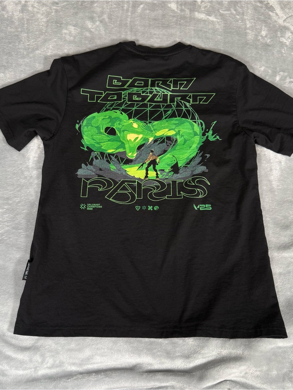 Riot Games Valorant Champions Paris T Shirt Mens S Born To Burn Gaming Black